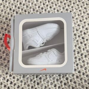 Nike Force 1 Crib shoe